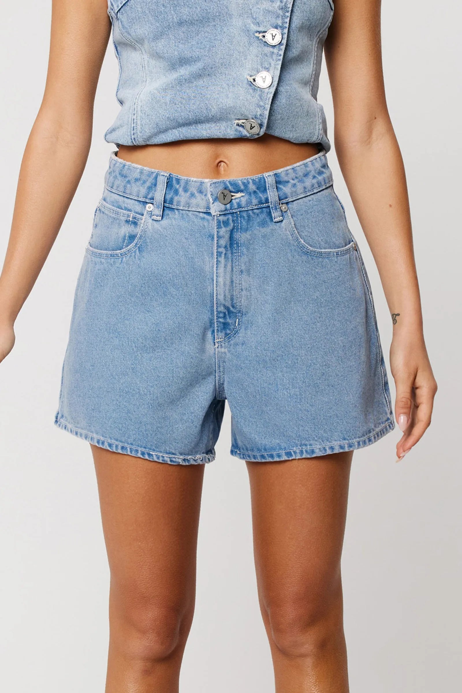 Venice Short Jordan